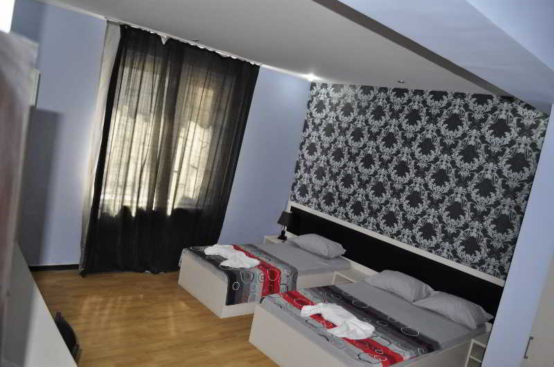 Hotel Cristal Palace Tbilisi Eksteriør bilde